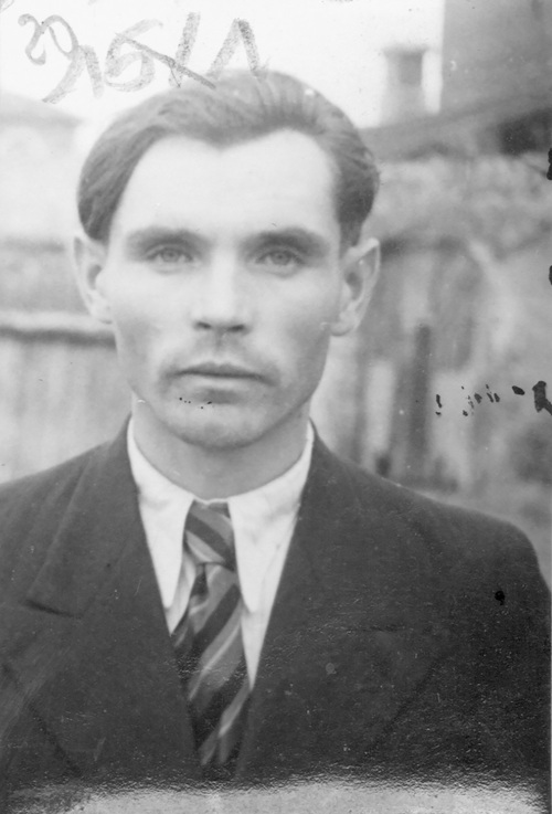 Fotogfrafia portretowa mężczyzny w młodym wieku