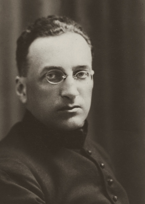 Ks. Walerian Meysztowicz, radca Ambasady RP w Watykanie, 1932 r. (fot. NAC)