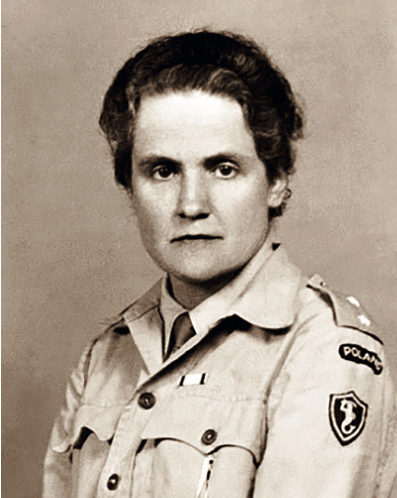 Karolina Lanckorońska we Włoszech jako oficer prasowy przy 2. Korpusie Polskich Sił Zbrojnych na Zachodzie, 1945 r. Fot. Wikimedia Commons