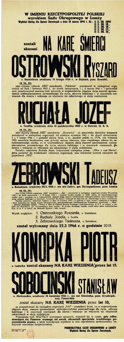 Obraz afisza z nazwiskami pięciu członków niepodległościowego i antykomunistycznego podziemia skazanych przez Juliana Giemborka, w tym trzech na kary śmierci, o wykonaniu których afisz także informuje.