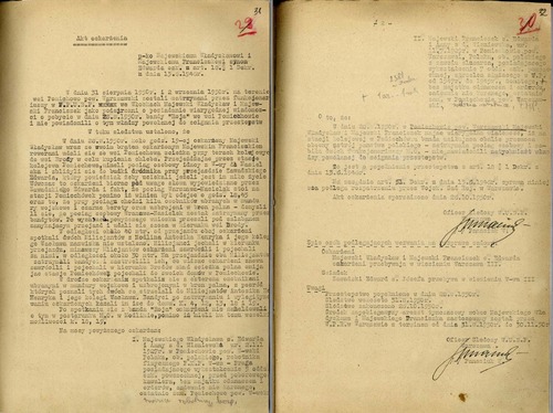 Obraz dokumentów - dwóch stron aktu oskarżenia przeciwko Władysławowi i Franciszkowi Majewskim, świadkom akcji na stacji PKP w Pomiechówku.