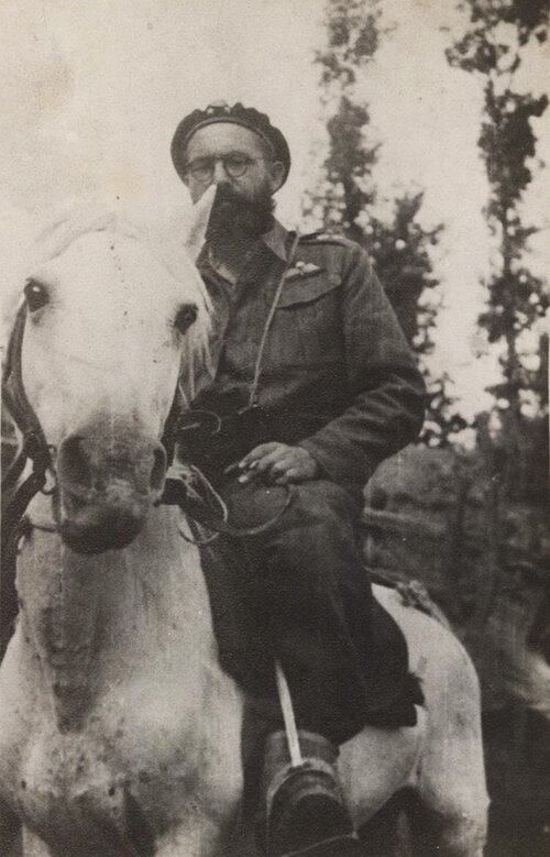 Por. Jerzy Waletko vel Edward Bart w Grecji, wiosna 1944 r. Fot. ze zbiorów Andrzeja Waletki