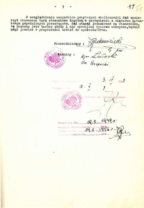 Trzecia strona wyroku wydanego przez Wojskowy Sąd Rejonowy w Warszawie 16 września 1949 roku w sprawie Jerzego Dziemieszkiewicza, z odciskami pieczęci i podpisami składu orzekającego.