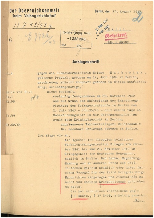 Pierwsza strona aktu oskarżenia z akt sprawy przeciwko Helenie Maćkowiak znajdujących się w zasobie archiwalnym IPN, w zbiorze dokumentów Reichsjustizministerium tj. Ministerstwa Sprawiedliwości Rzeszy. Ze zbiorów AIPN