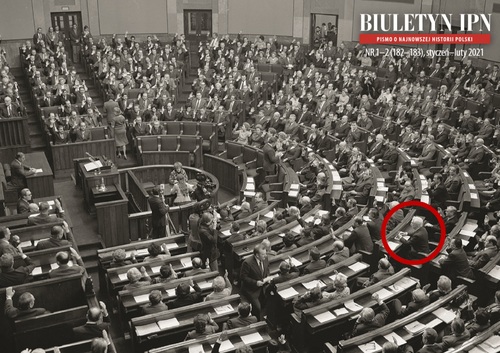 Głosowanie w Sejmie PRL nad nowelizacją konstytucji, 10 lutego 1976 r.;  poseł Stanisław Stomma jako jedyny nie poparł zmian. Fot. PAP