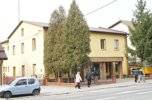 Budynek dawnej siedziby Powiatowego Urzędu Bezpieczeństwa Publicznego w Biłgoraju przy ul. Kościuszki 88