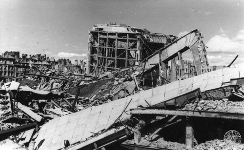 Ruiny Dworca Głównego w Warszawie, 1945 r. Fot. ze zbiorów AIPN