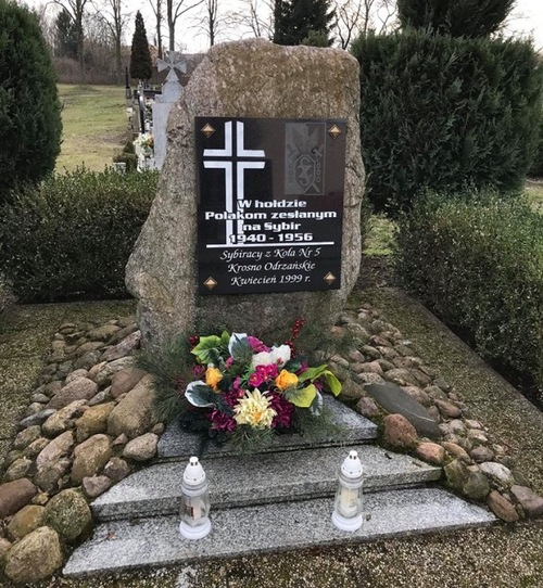 Pomnik upamiętniający polskich obywateli deportowanych z Kresów Wschodnich. Fot. IPN