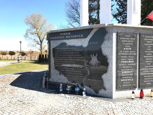 Pomnik Nekropoli Kresowych w Świebodzinie. Fot. IPN