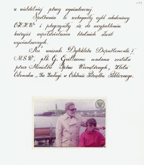 Fragment Kroniki Departamentu I MSW z 1984 r., poświęcony wizycie Güntera Guillaume Günter Guillaume i fotografia Güntera Guillaume’a z małżonką