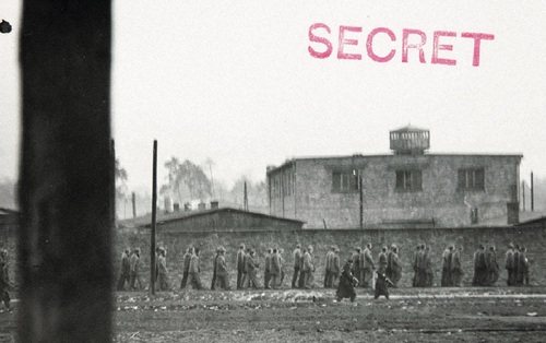 Wymarsz więźniów do pracy w niemieckim obozie w Jaworznie