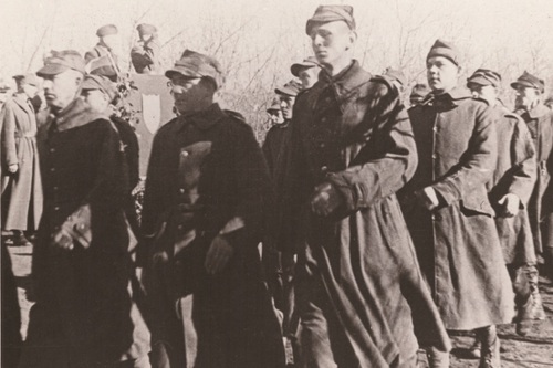 Żołnierze Armii Polskiej w ZSRS, 1941 lub 1942 r.  Fot. Stowarzyszenie Weteranów Armii Polskiej, z zasobu AIPN