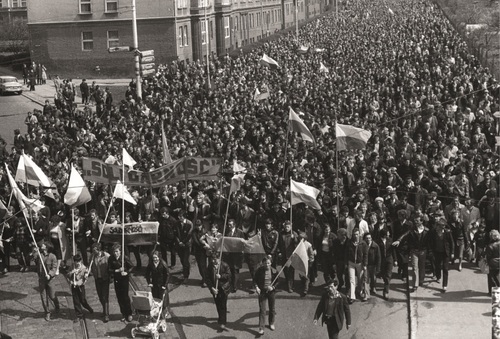 Demonstracja Solidarności w Szczecinie, 1 maja 1982 r. Fot. ze zbiorów AIPN