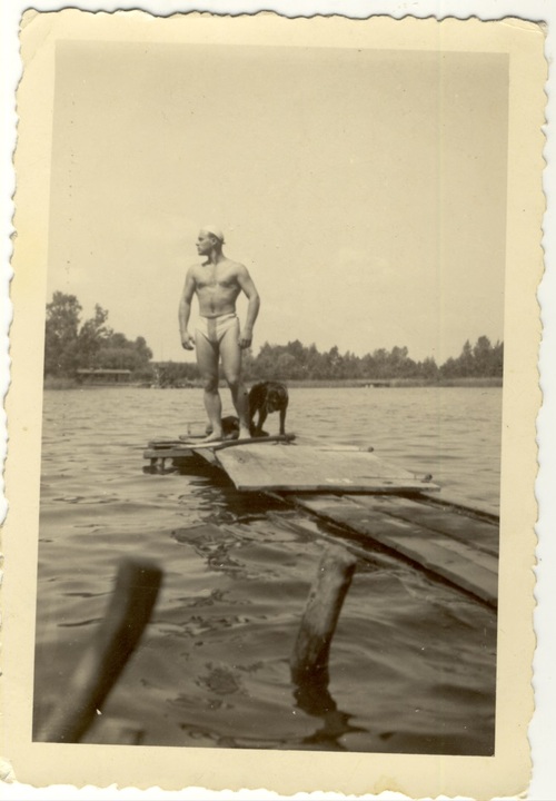 Kazimierz Chmielowski podczas wakacji – Wydminy, 1948 r.