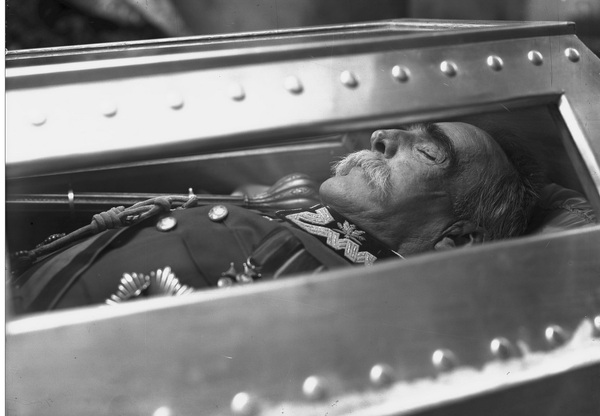 Odszedł Wódz Narodu Józef Piłsudski