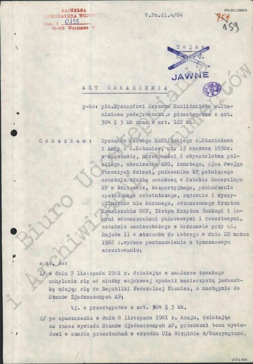 Akt oskarżenia przeciwko płk. Ryszardowi Kuklińskiemu. Z zasobu AIPN