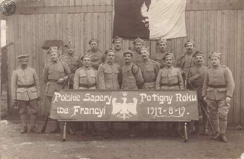 Polscy saperzy w Potigny we Francji, 19 sierpnia 1917 r. Fotografia z zasobu AIPN, pochodząca ze zbiorów Stowarzyszenia Weteranów Armii Polskiej w Ameryce