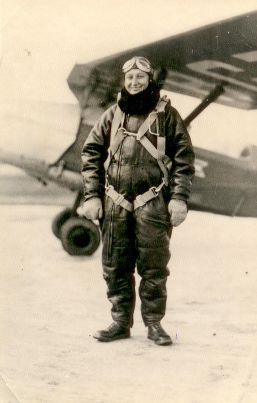 Janina Lewandowska at the Ławica airfield. Poznań, 1936. Photo from the collection of the Gen. Józef Dowbor-Muśnicki Museum of Greater Poland Insurgents in Lusowo