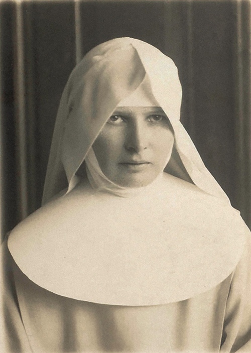 Siostra Laureta, lata międzywojenne