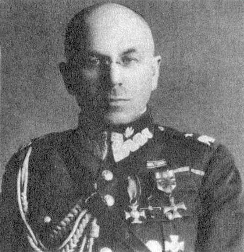 Mieczysław Mackiewicz (1880- 1954) w mundurze generalskim Wojska Polskiego, kawaler Orderu Virtuti Militari