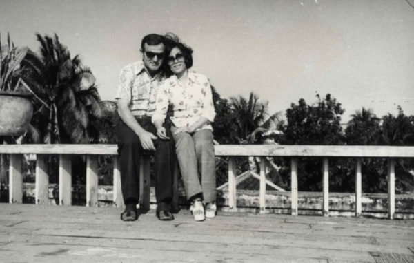 Romans Nguyen Thi Tuoi z Zenonem Celegratem podczas jego pobytu w Wietnamie w latach 1974 – 1975