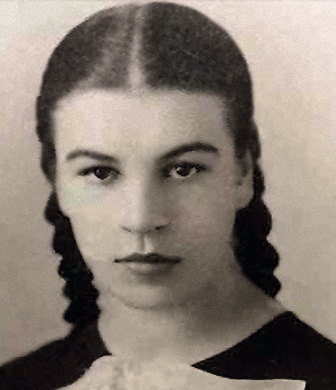 Krystyna Dębowska. Zdjęcie maturalne