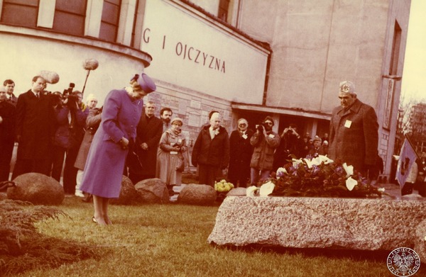 „Margaret – uważaj na czerwonego pająka!”. Wizyta Margaret Thatcher w Polsce