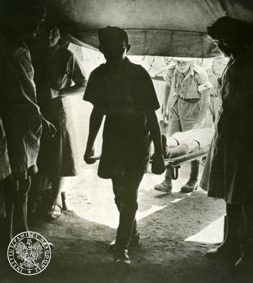 Uczniowie Junackiej Szkoły Kadetów podczas ćwiczeń