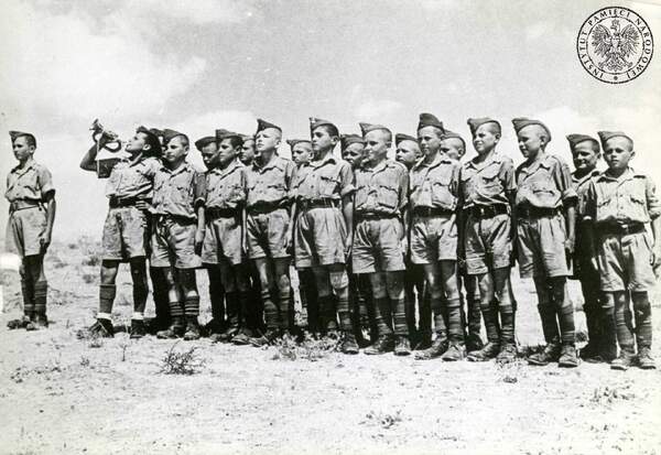 Wojskowe Szkoły Junaków i Junaczek w ZSRS. Ewenement uzasadniony koniecznością polityczną