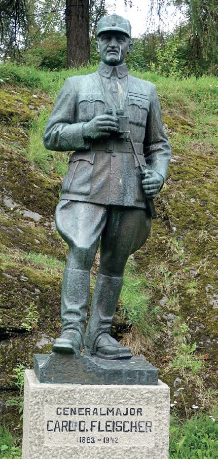 Pomnik dowódcy 6. Dywizji Piechoty gen. Carla Gustava Fleischera w Harstad. Fot. Krzysztof Kubiak