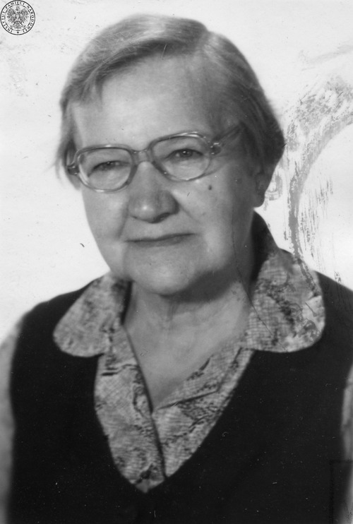 Elżbieta Magdalena Zawacka, 1984 rok. Zdjęcie z akt paszportowych