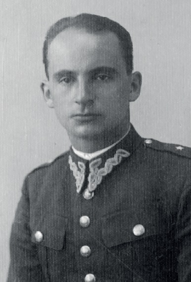 Podporucznik Tadeusz Nowierski w okresie służby w 2 Pułku Lotniczym w Krakowie w drugiej połowie lat trzydziestych. Fot. ze zbiorów autora