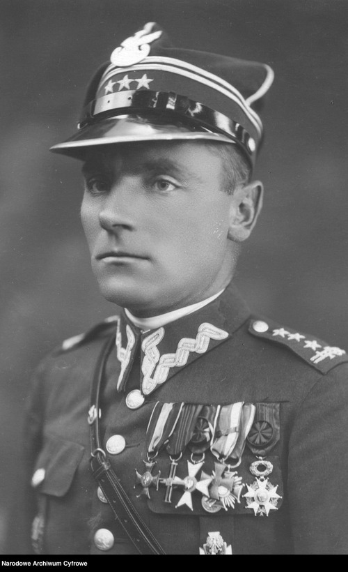 Bronisław Prugar-Ketling, pułkownik dyplomowany Wojska Polskiego (około 1932-1933 r.). Fot. z zasobu Narodowego Archiwum Cyfrowego