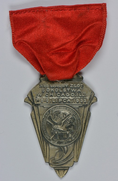 Medal z XVI Zlotu Sokolstwa Polskiego w Ameryce w Chicago w stanie Illinois, 7-9 lipca 1933 r. Fot. AIPN