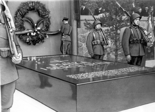 Grobowiec Marii Piłsudskiej i serca J. Piłsudskiego na Rossie, fot. NAC