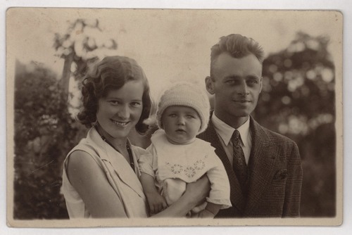 Witold Pilecki z żoną Marią i synkiem Andrzejem, Ostrów Mazowiecka, 1933 rok