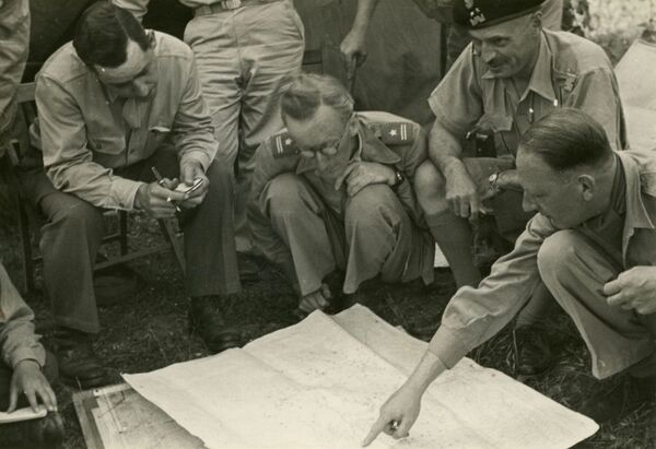 Ramię w ramię z Andersem. Podpułkownik Leslie Reginald Hulls