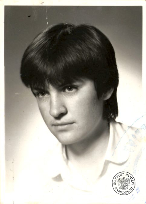 Anna Maria Stawicka, 1983 r. Zdjęcie z akt paszportowych (fot. z zasobu IPN)