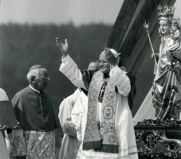Słowacy wobec pierwszej pielgrzymki Jana Pawła II do Polski