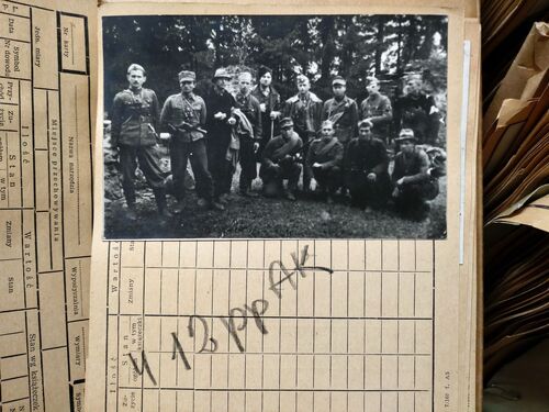 Zbiory płk. Stanisława Dąbrowy-Kostki w magazynach Oddziałowego Archiwum IPN w Krakowie. Fot. Rafał Dyrcz (IPN)