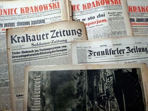 Zbiory płk. Stanisława Dąbrowy-Kostki w magazynach Oddziałowego Archiwum IPN w Krakowie. Fot. Rafał Dyrcz (IPN)