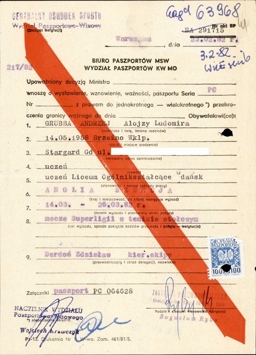 Wniosek Wydziału Paszportowo-Wizowego Centralnego Ośrodka Sportu, skierowany do Biura Paszportów MSW, o wydanie Andrzejowi Grubbie paszportu w związku z wyjazdem na „mecze Superligi w tenisie stołowym”, 1982 r. (z zasobu AIPN)