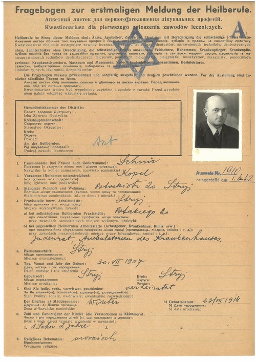 Kwestionariusz dla pierwszego zgłoszenia zawodów leczniczych dotyczący Kopela Schnira, 1942 r. (z zasobu IPN)