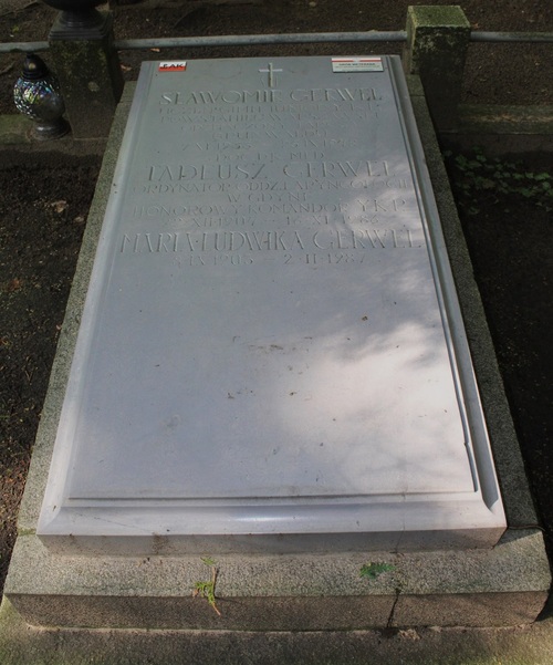 Grób Marii i Tadeusza Gerwel