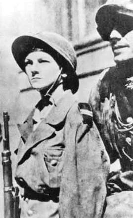 Witold Modelski „Warszawiak” (fot. z Jan Grużewski; Stanisław Kopf, „Dni Powstania, Kronika Fotograficzna Walczącej Warszawy”, Warszawa 1957)