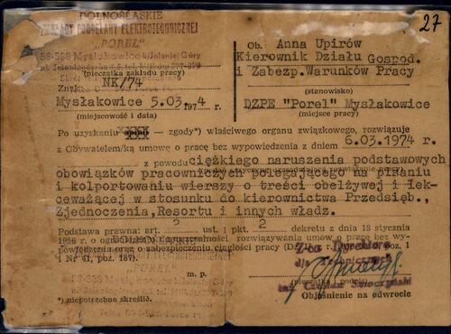 5 marca 1974 roku Anna Upirów została zwolniona z pracy