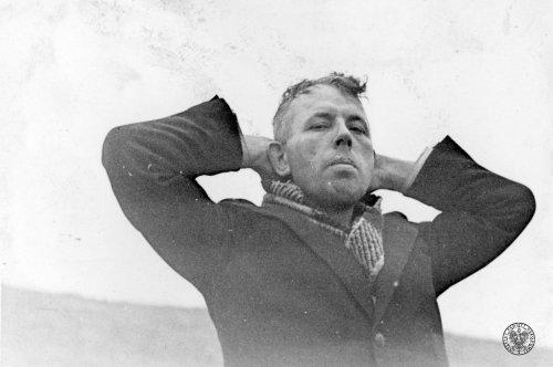 Fordon near Bydgoszcz, October 1939. The headmaster of the Stefan Batory Elementary School in Bydgoszcz, Czesław Lorkowski, just before being shot by the Germans in the “Valley of Death” near Fordon (photo from the Institute archives)