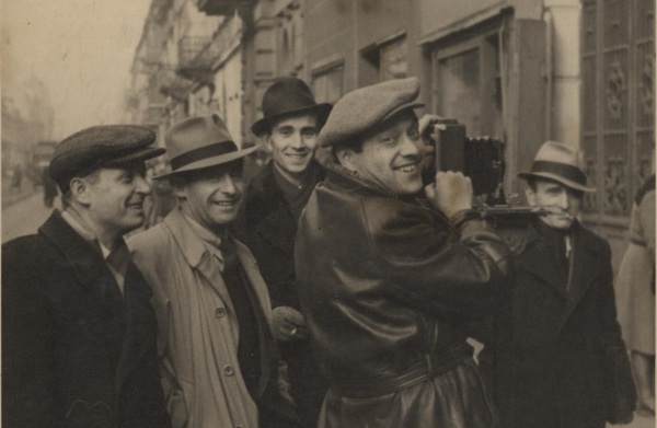 Ginąca Warszawa (1939, 1944) w obiektywie Henryka Śmigacza