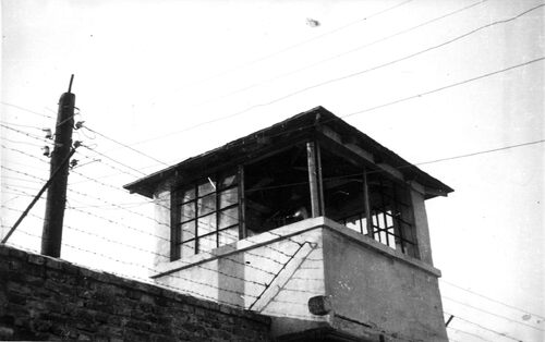 Wieżyczka strażnicza (fot. z zasobu IPN)