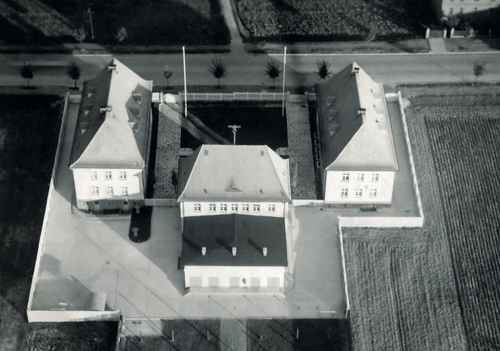 Kompleks budynków tzw. nowej radiostacji przy Tarnowitzer Landstrasse  widziany z lotu ptaka, lata trzydzieste dwudziestego wieku